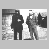 080-0056 Vater Emil Lohren und Sohn Franz.jpg